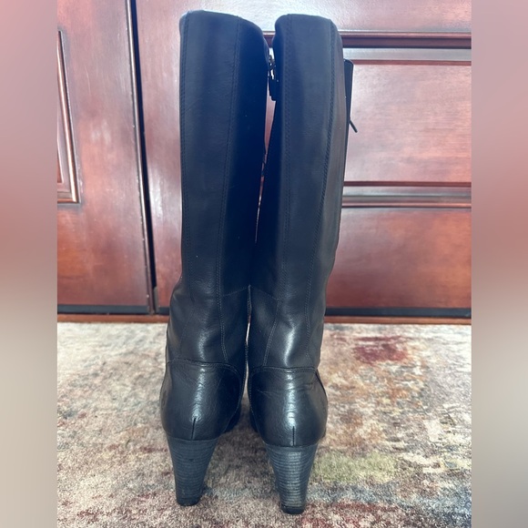 Timberland Stratham Heights Tall Lace-Up Boots - Picture 4 of 9